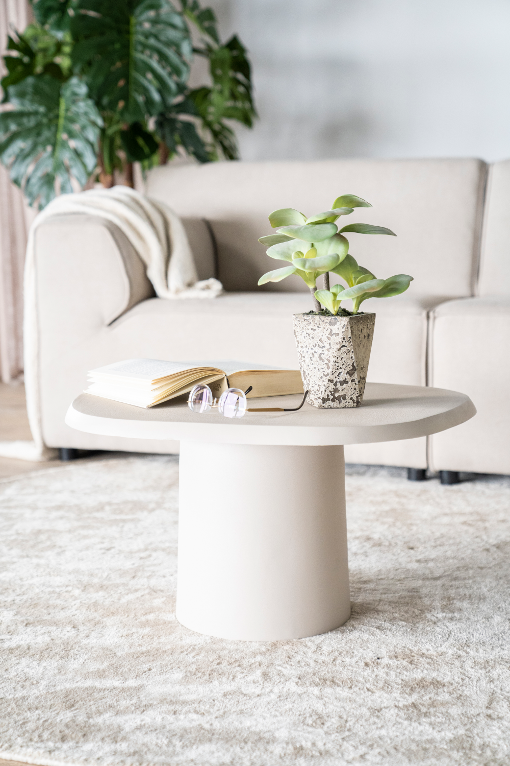 Table d'appoint latérale en aluminium blanc