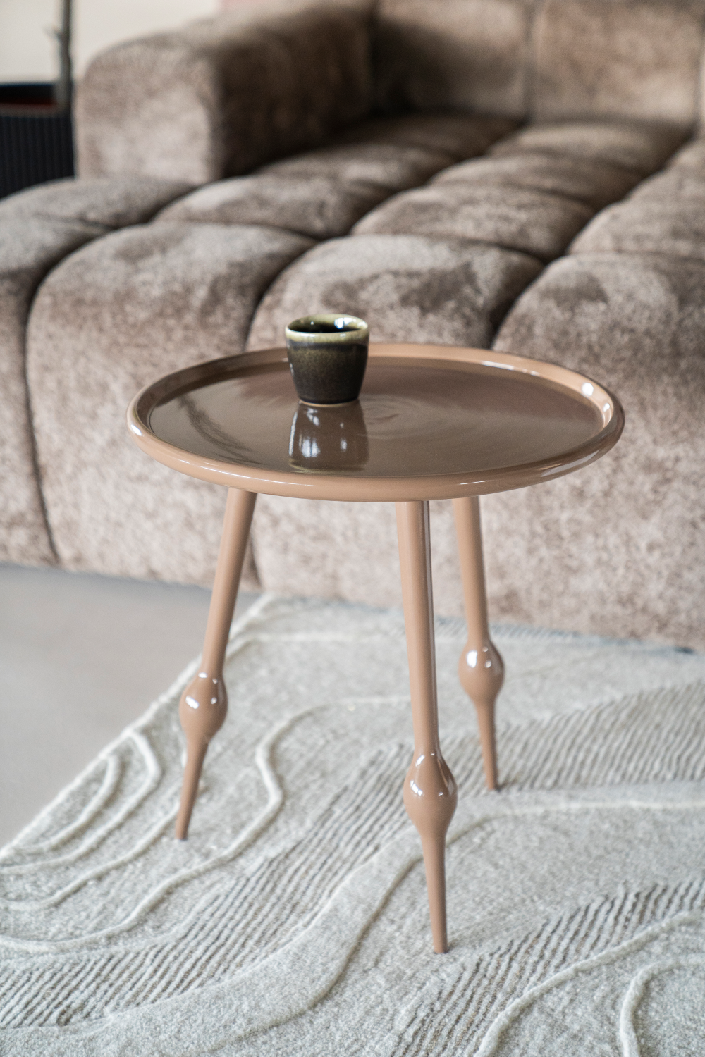 Table d'appoint trépied en aluminium