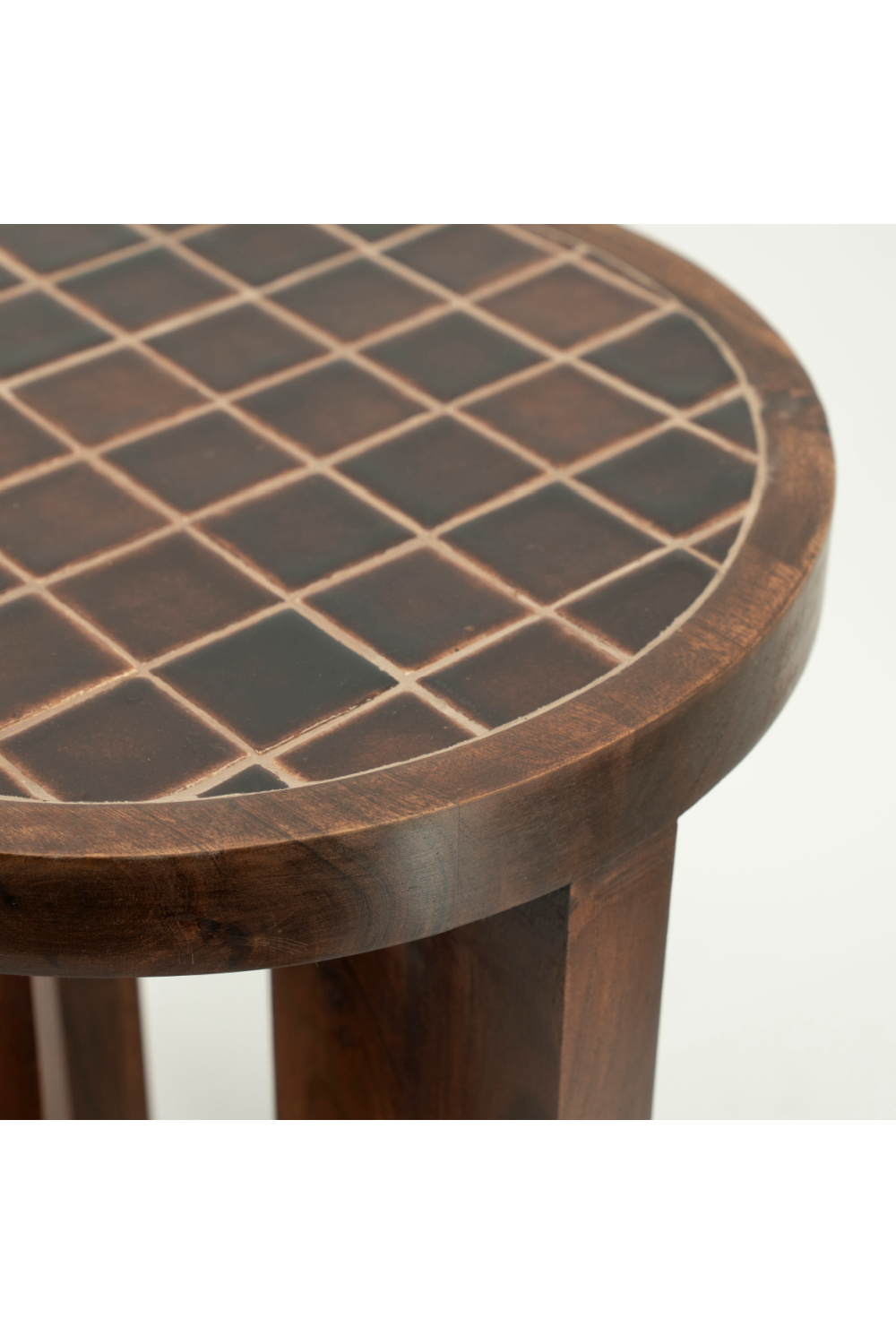 Table d'appoint en céramique marron