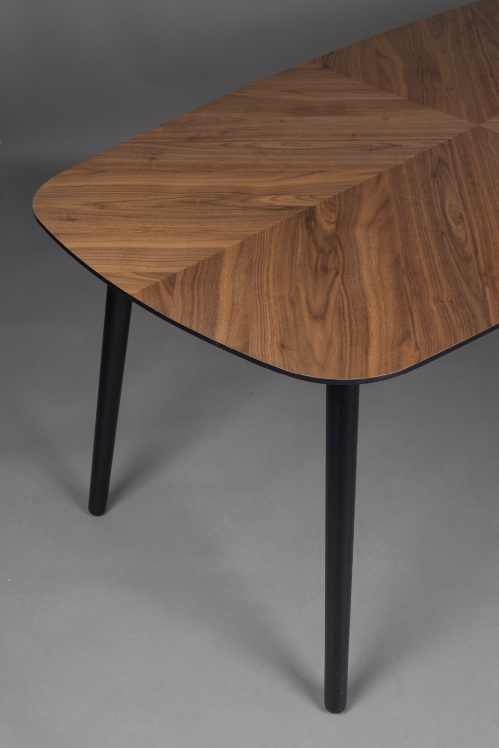 Table à manger rectangulaire en bois