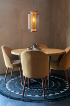 Table de salle à manger ronde en acacia