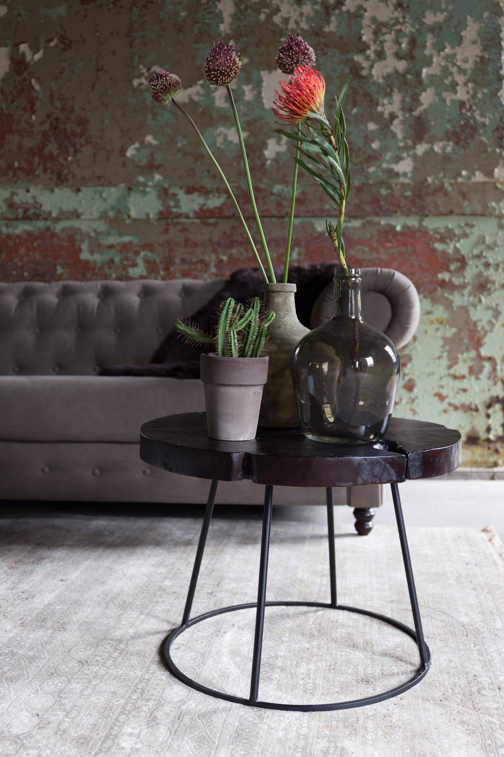 Table d'appoint en teck noir