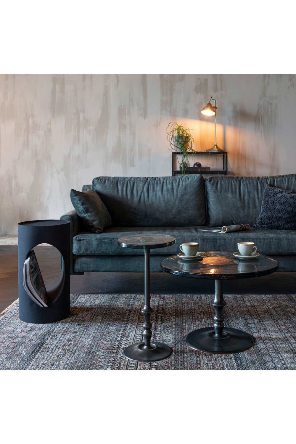 Table d'appoint cylindrique moderne