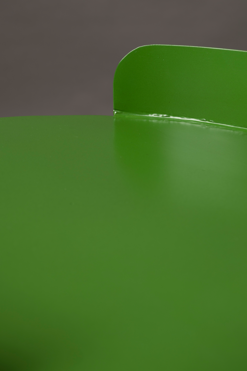 Table d'appoint en acier thermolaqué