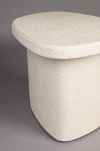 Table d'appoint beige aux formes organiques