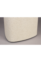 Table d'appoint beige aux formes organiques