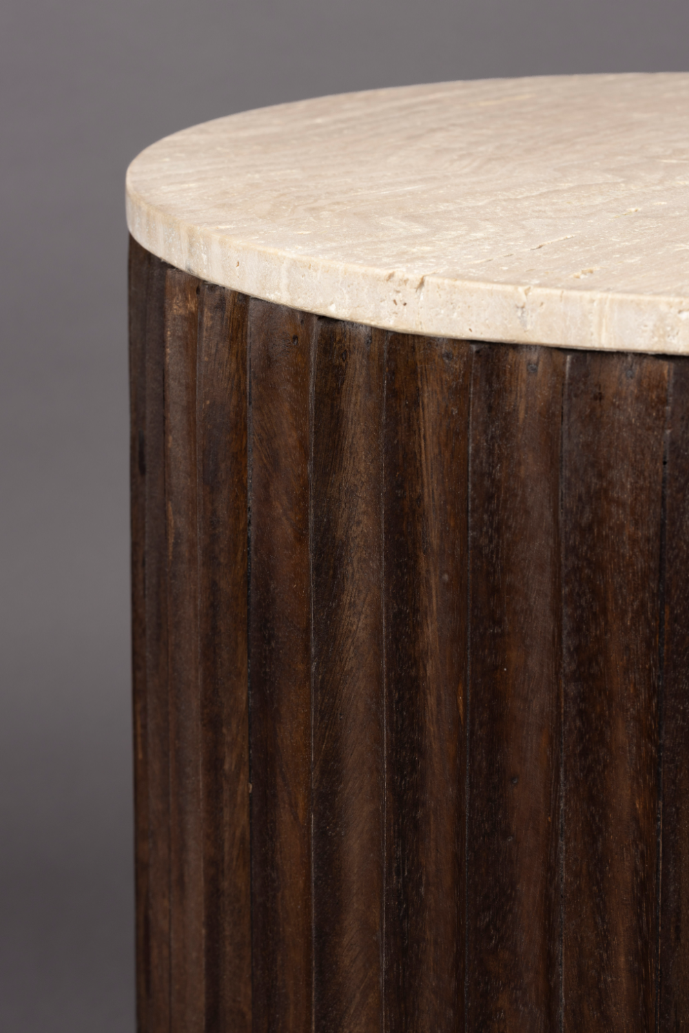 Table d'appoint ronde en travertin