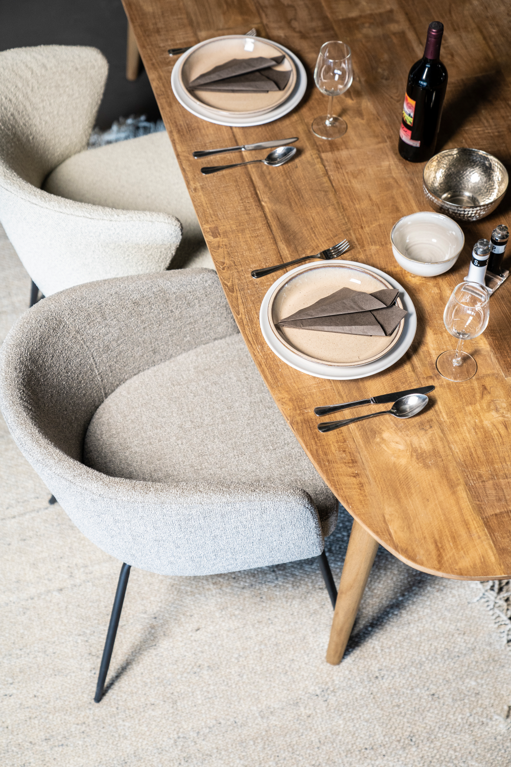 Table à manger en teck traité