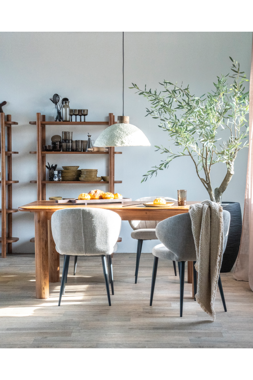 Table de salle à manger Acacia Farmhouse