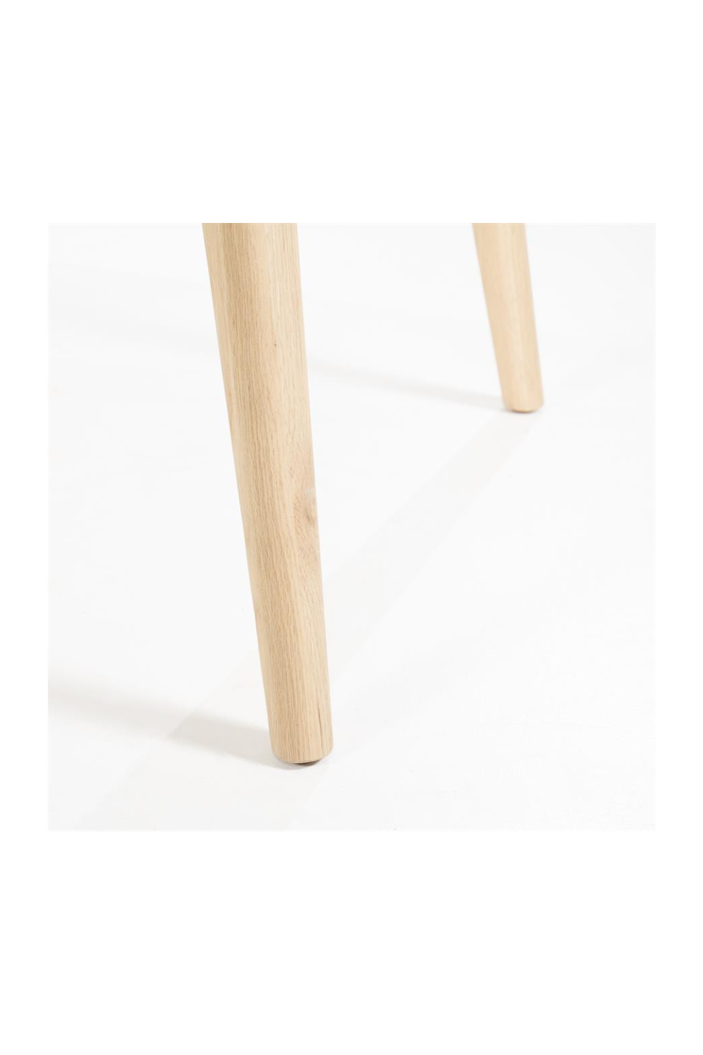 Table à manger en chêne laqué L
