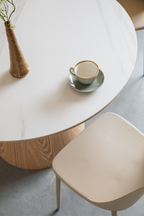 Table à manger ronde en bois