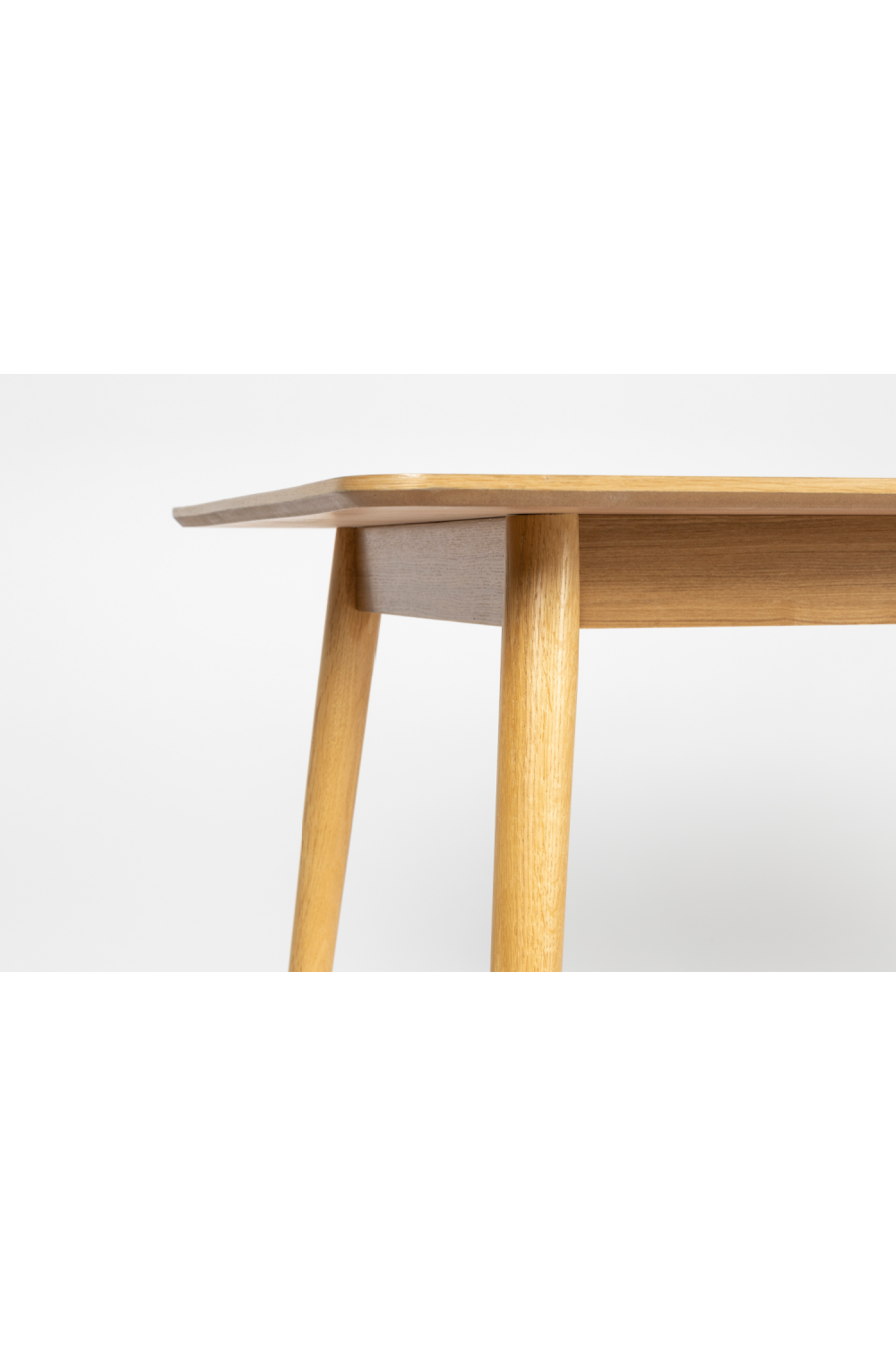 Table à manger moderne en teck