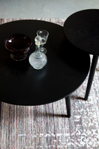 Table d'appoint tripode noire