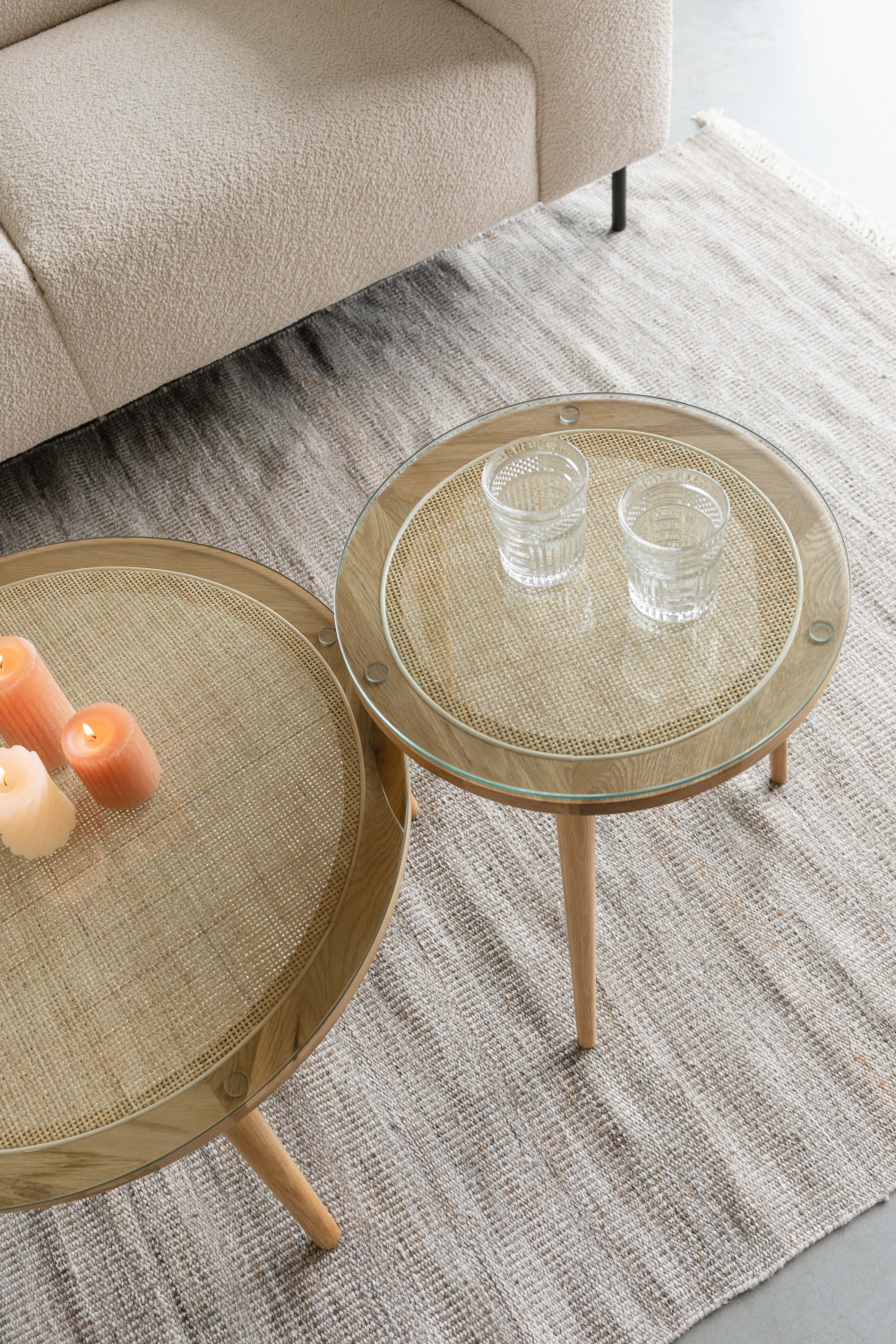 Table d'appoint moderne en rotin naturel