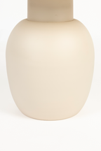 Table d'appoint moderne beige
