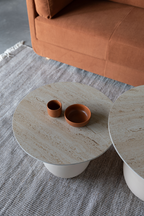 Table d'appoint moderne beige