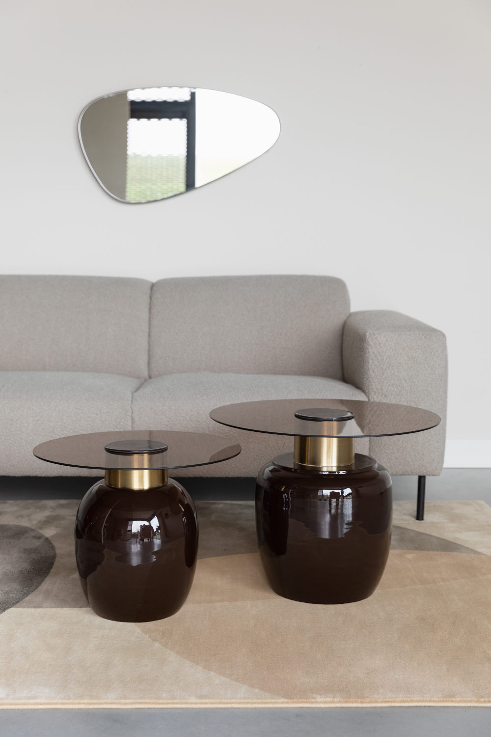 Table d'appoint moderne en verre