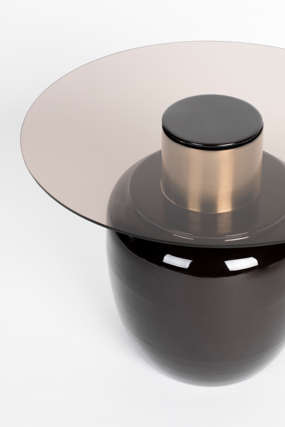 Table d'appoint moderne en verre