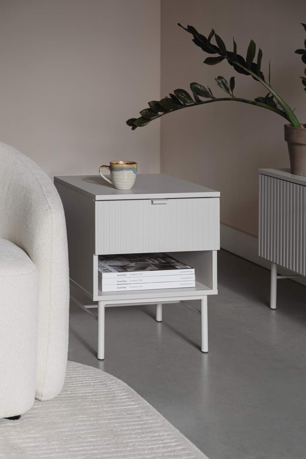 Table d'appoint/de chevet blanche