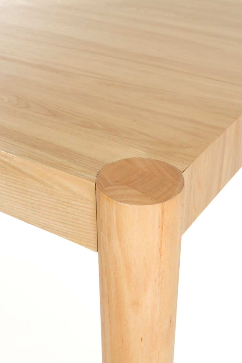 Table à manger de style nordique