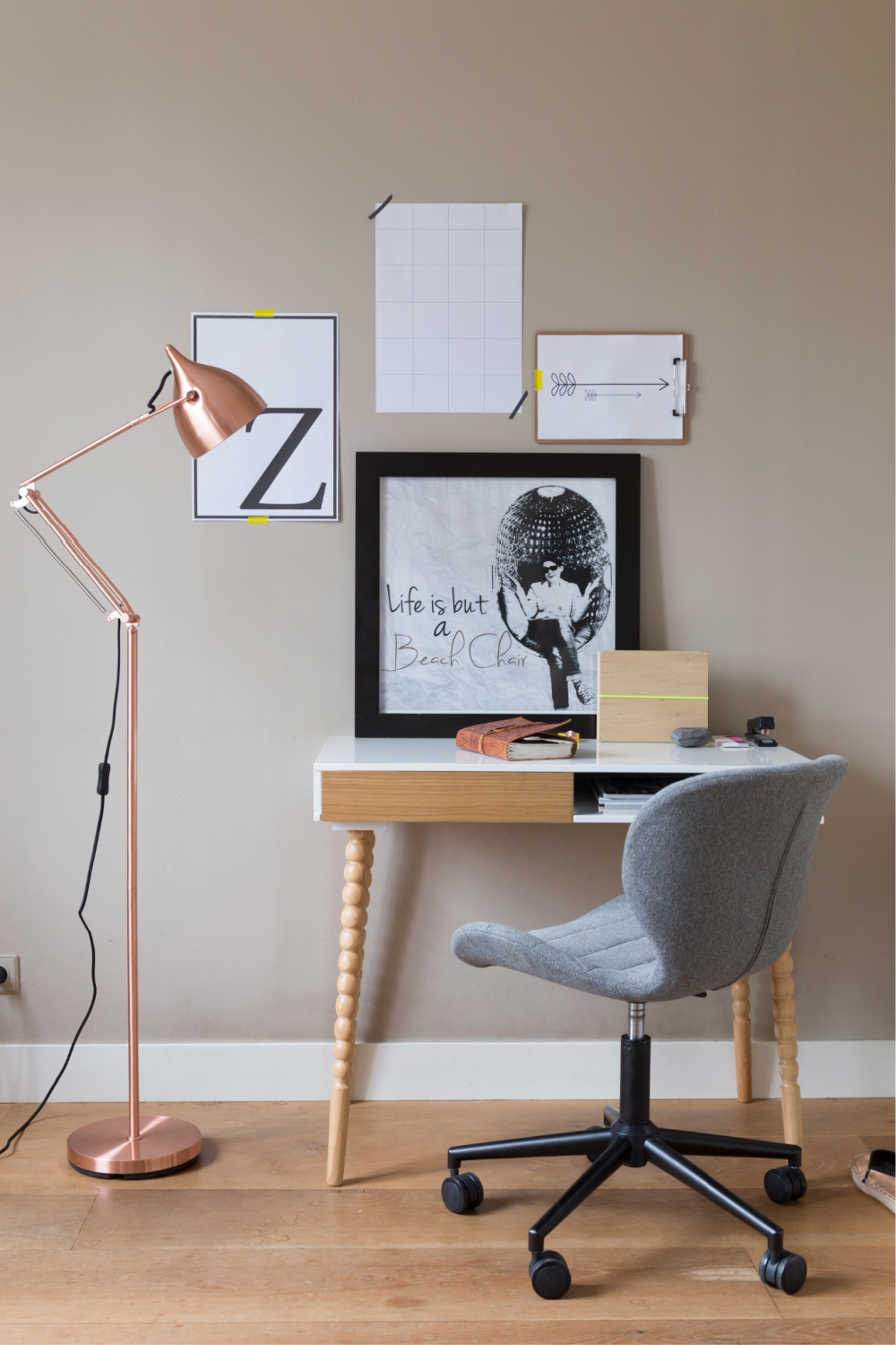 Chaise de bureau matelassée et réglable