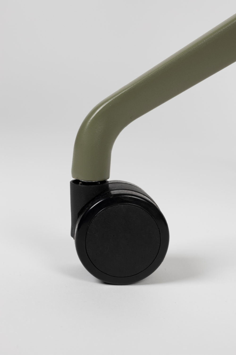 Fauteuil de bureau pivotant moulé