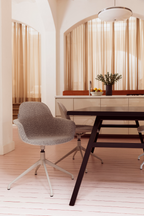 Fauteuil pivotant rembourré