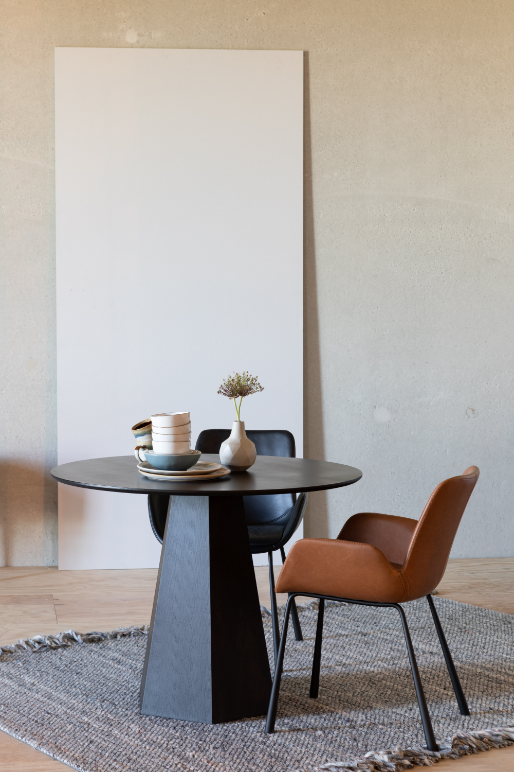 Table à manger ronde noire