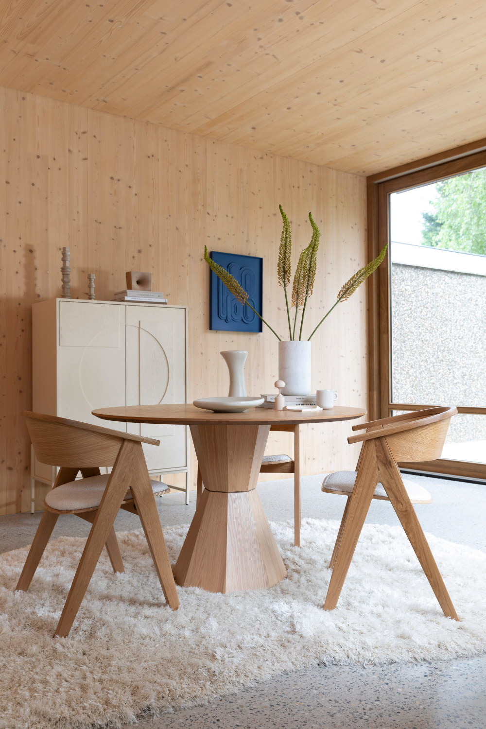 Table à manger en chêne naturel