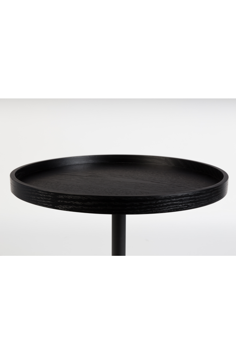 Table d'appoint trompette noire