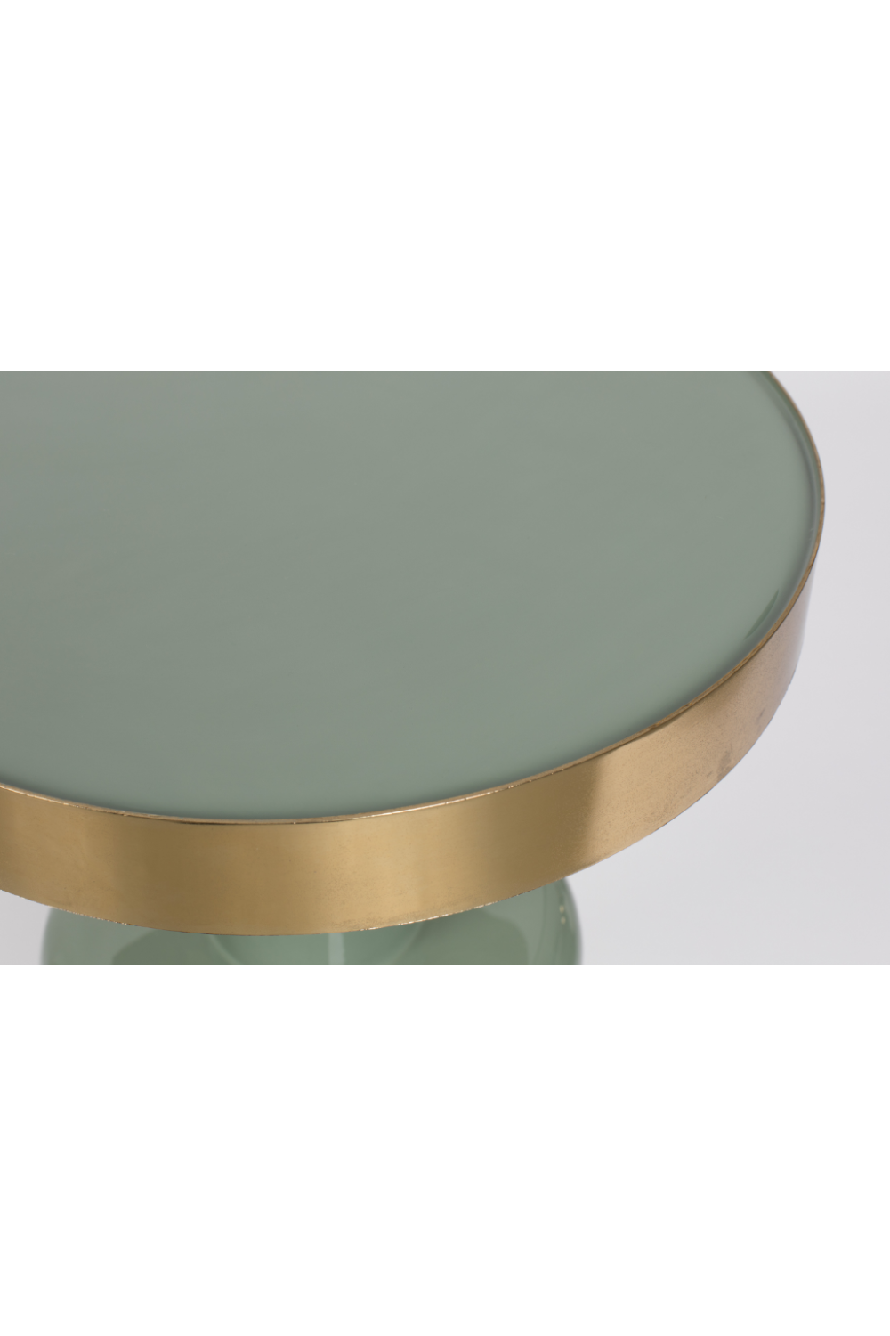 Table d'appoint sculpturale en émail vert