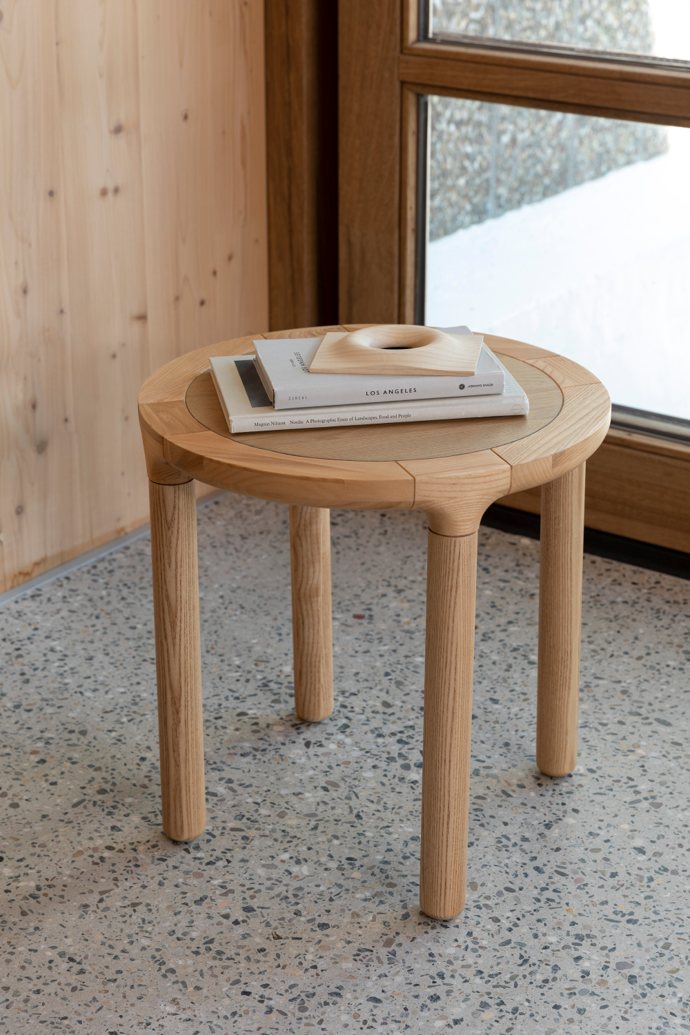 Table d'appoint ronde en chêne