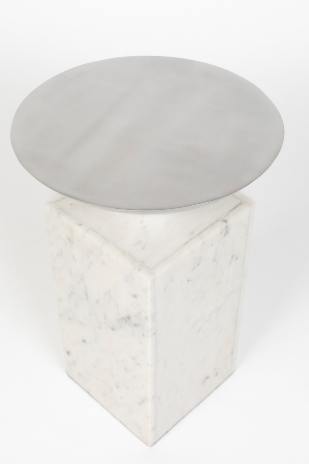 Table d'appoint géométrique en marbre