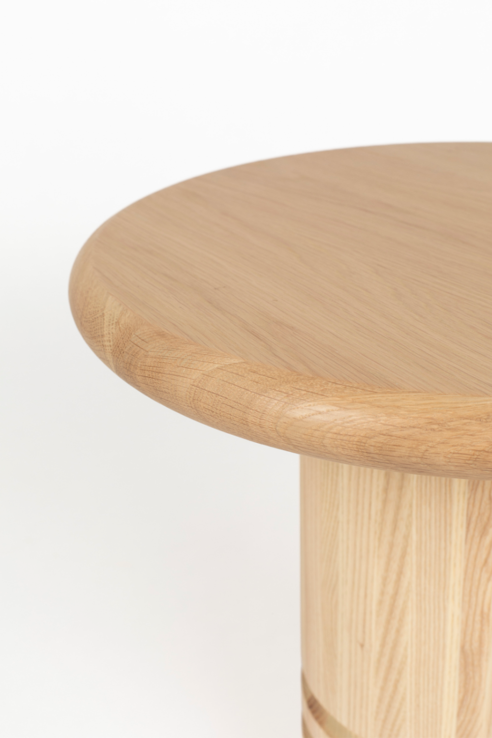 Table d'appoint socle en bois