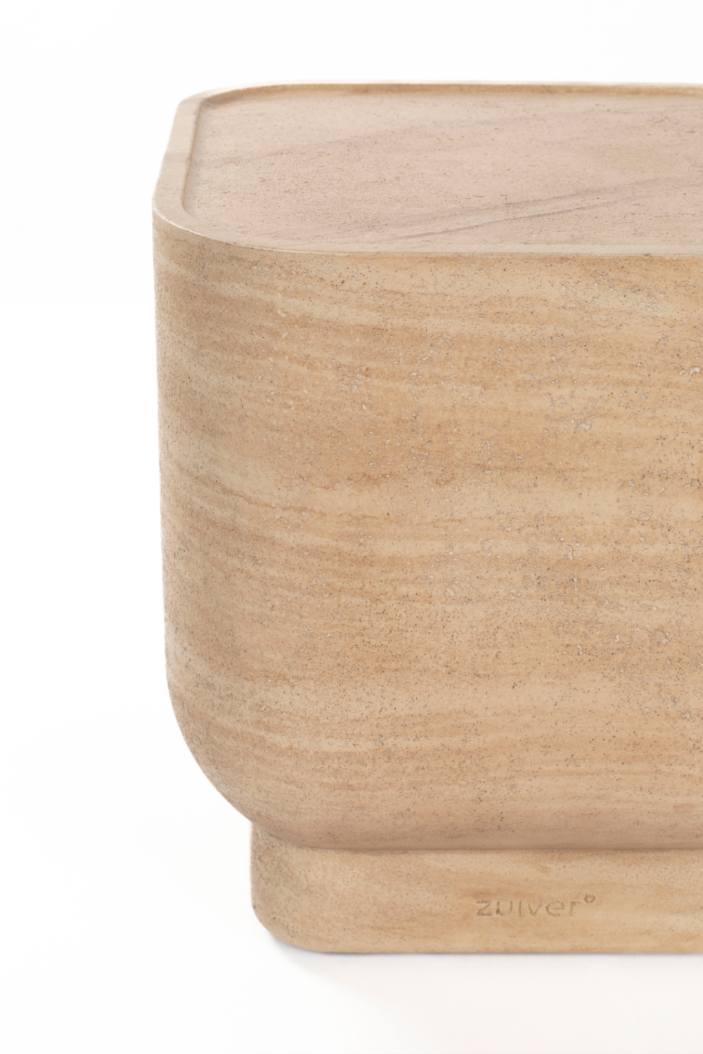 Table d'appoint minimaliste en travertin