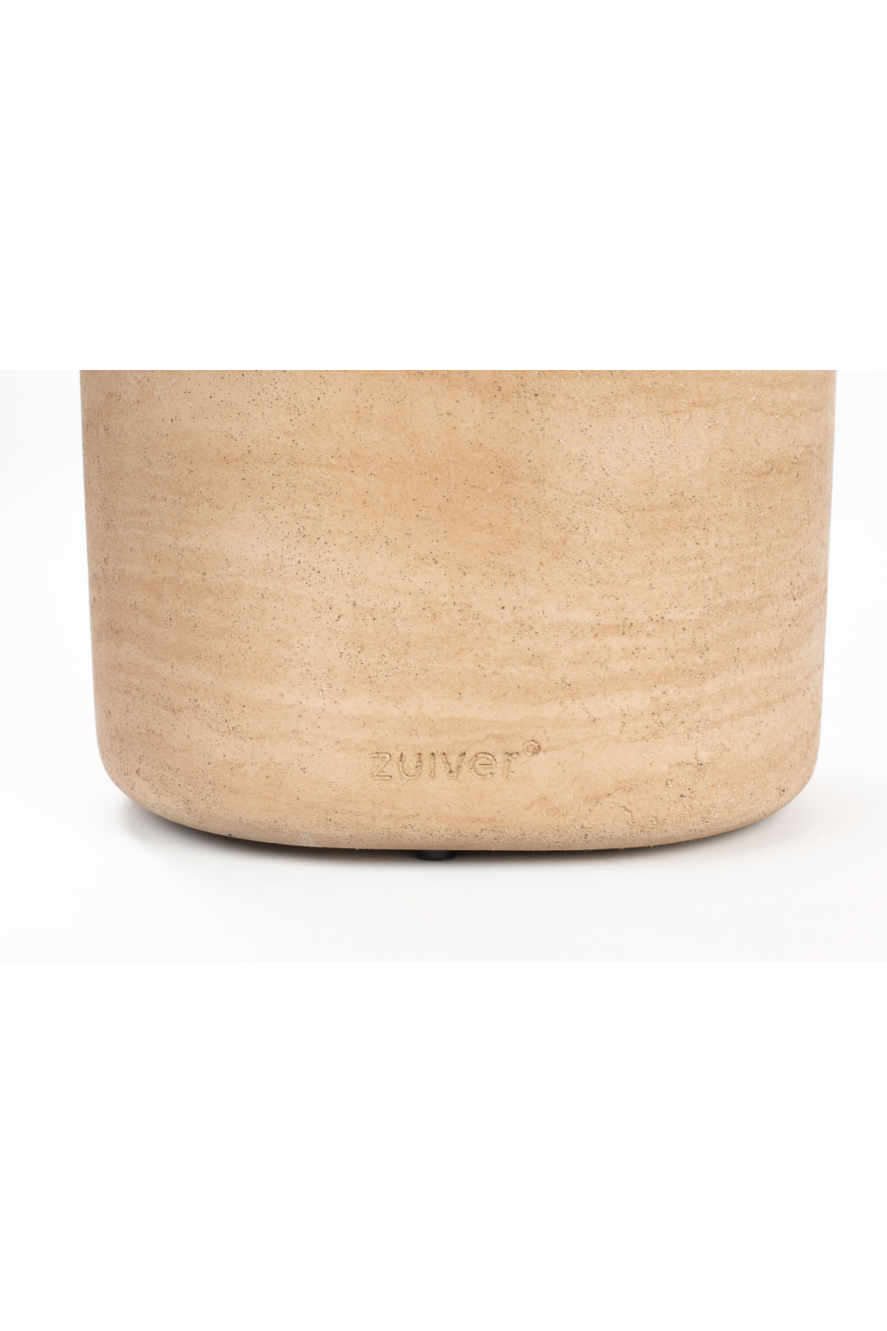 Table d'appoint minimaliste en travertin