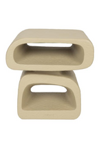 Table d'appoint en résine beige
